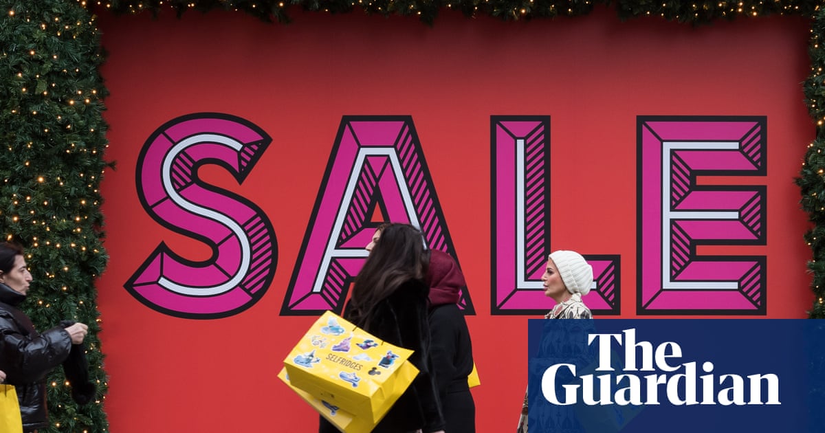 Boxing Day 2025 Sees Decline in UK High Street Footfall Despite Online and Retail Park Gains image from theguardian.com