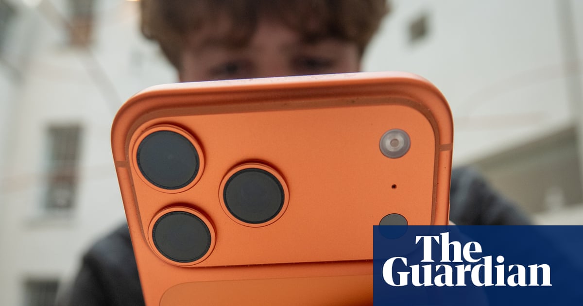 Doctors call for national programme to monitor high blood pressure in UK schoolchildren image from theguardian.com