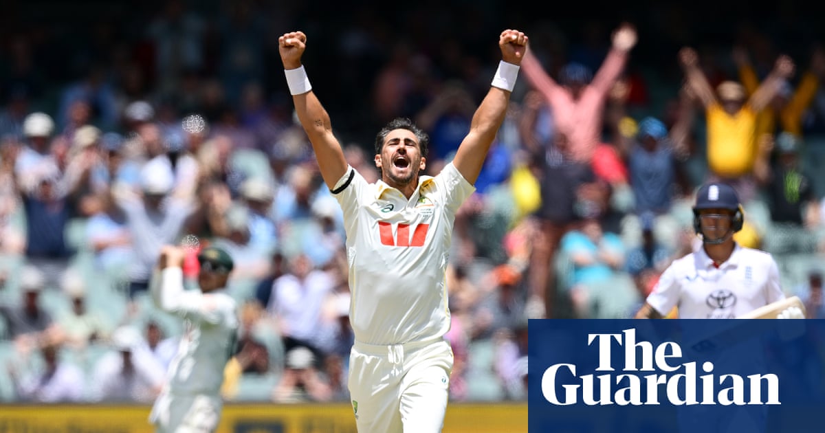 Australia and England battle on Day One of Fourth Ashes Test at MCG image from theguardian.com