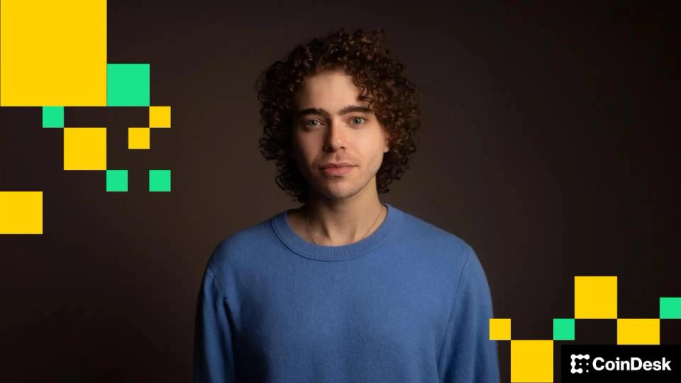 Polymarket Plans In-House Trading Desk, Raising Concerns Over Neutrality and Risks image from coindesk.com