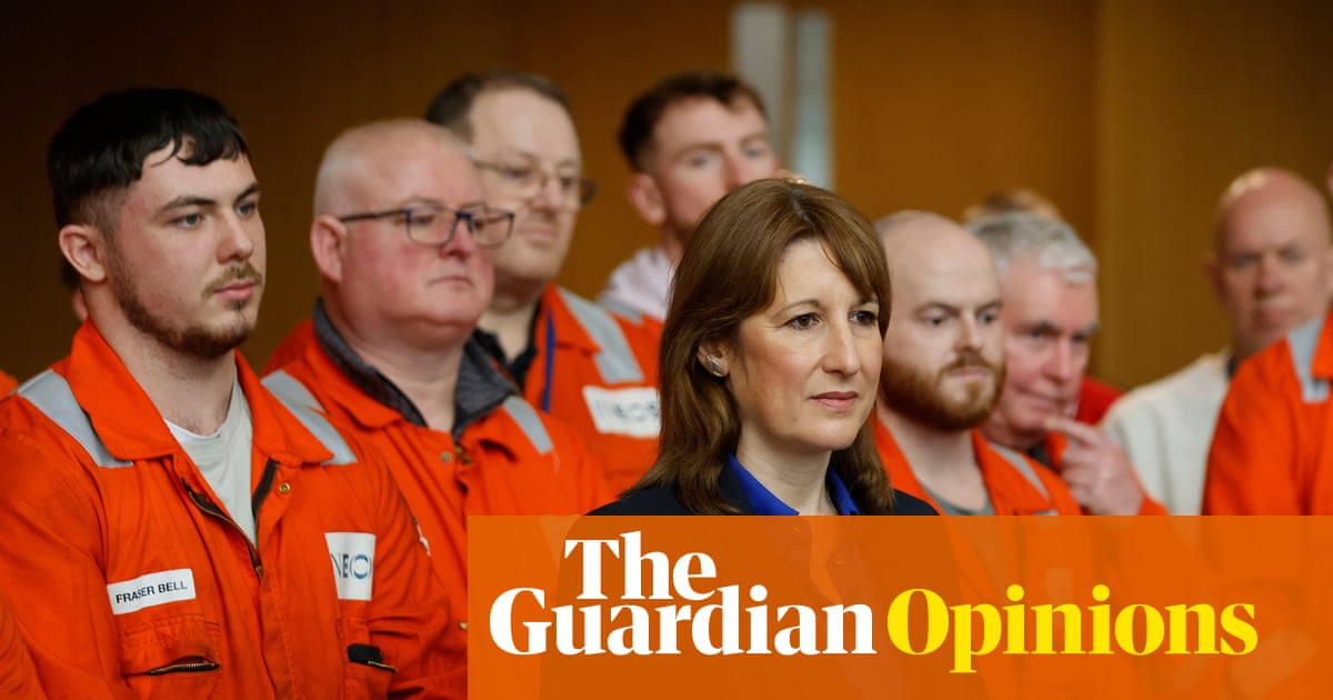 Labour Faces Economic Challenges and Declining Popularity in 2025 image from theguardian.com