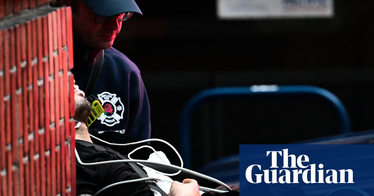 Nationwide Decline in Overdose Deaths Linked to Crisis Intervention Training for Law Enforcement image from theguardian.com