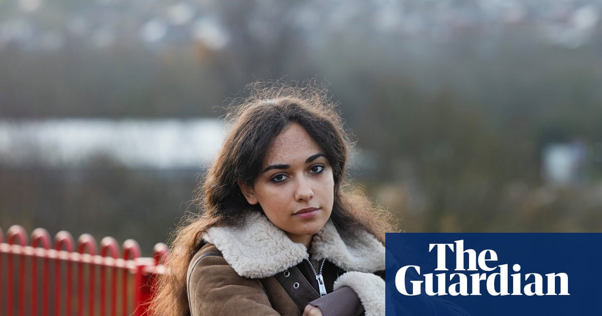 Ukrainian Refugee Leaves UK Sixth Form College over Russian Language Controversy image from theguardian.com