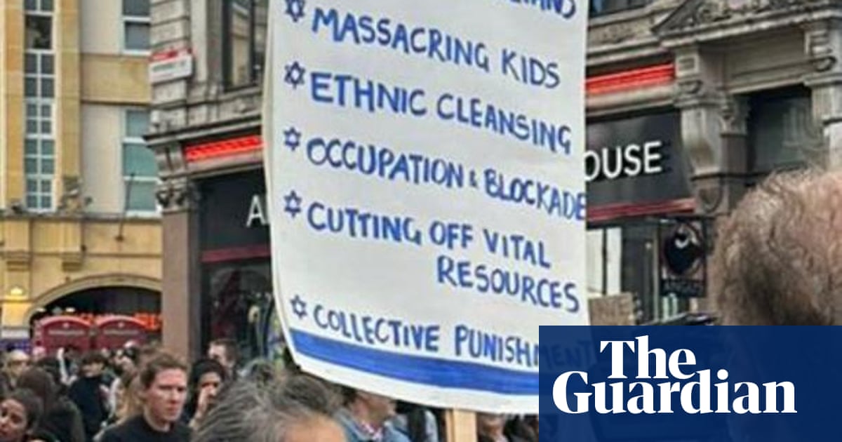 Metropolitan Police to pay £7,500 to woman arrested over Gaza protest placard image from theguardian.com