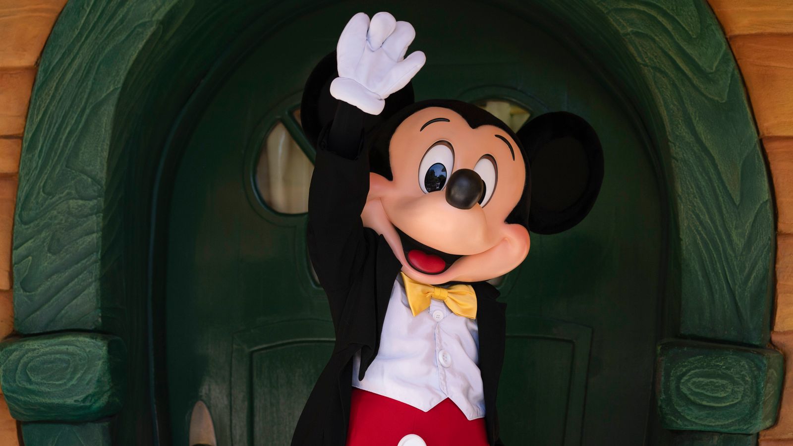 OpenAI Signs Licensing Deal with Disney to Bring Iconic Characters to Sora Video App image from news.sky.com