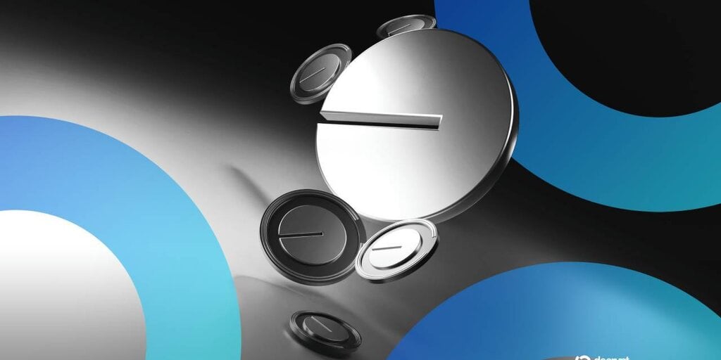 Base and Solana Connected via Chainlink and Coinbase Bridge for Cross-Chain Trading image from decrypt.co