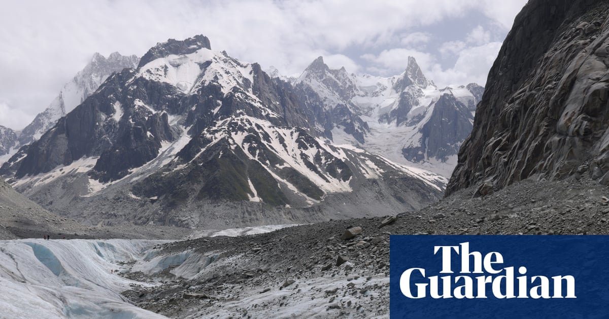 Alpine glaciers face peak extinction in eight years amid global warming crisis image from theguardian.com