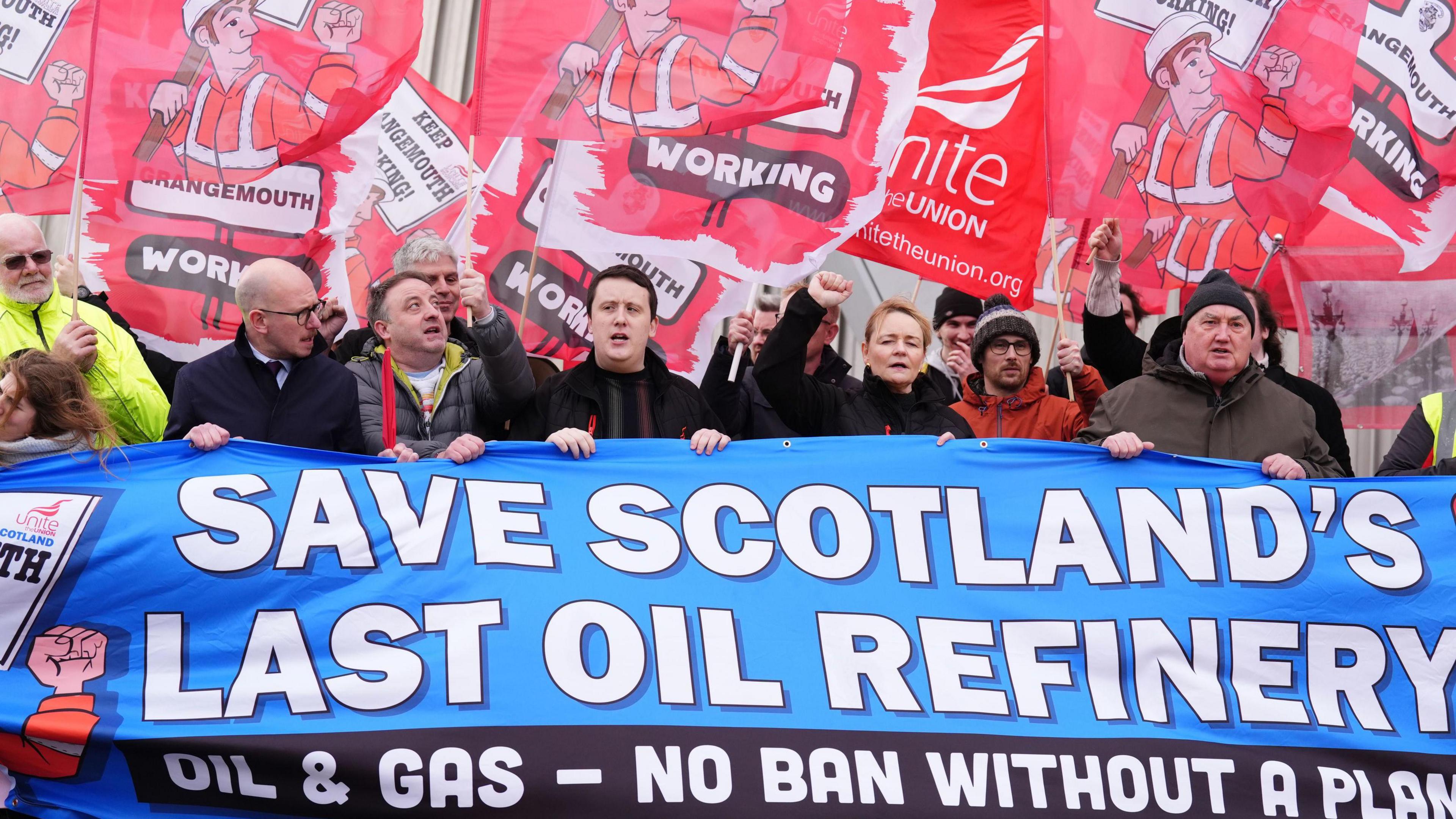 UK Government and Ineos Invest £150m to Protect Jobs at Grangemouth Chemical Complex image from bbc.co.uk