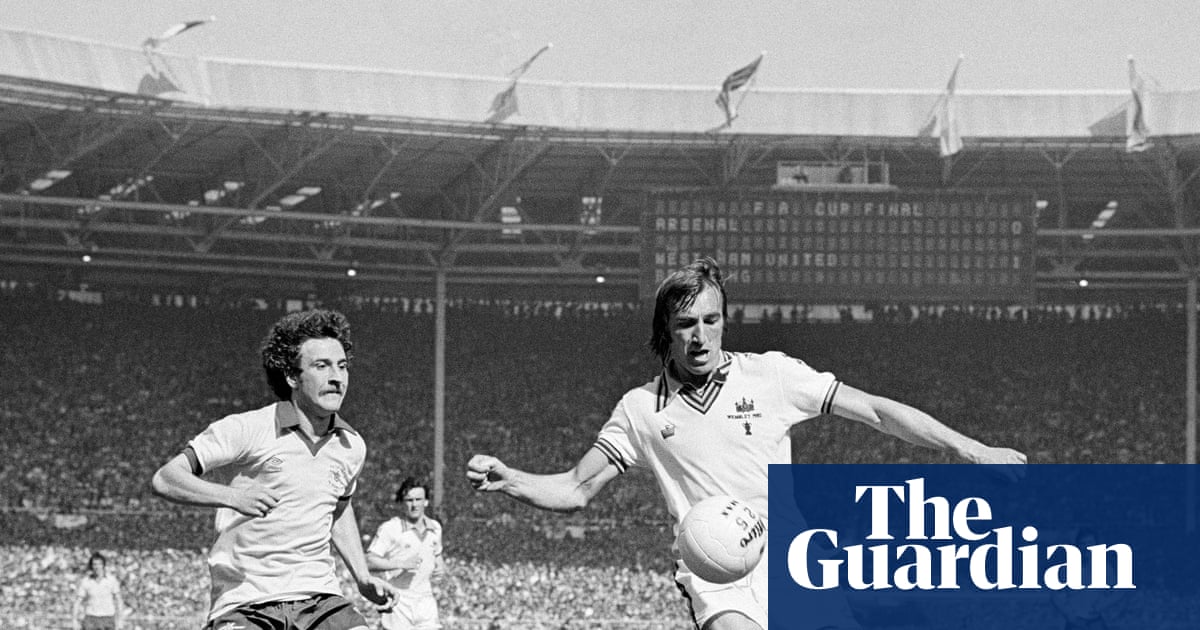 West Ham Legend Billy Bonds Dies Aged 79 image from theguardian.com