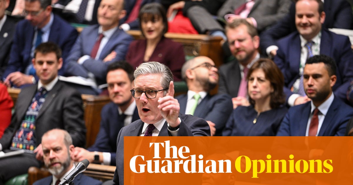 Keir Starmer Delivers Rare Joke at PMQs Amid Reform UK and Farage Tensions image from theguardian.com