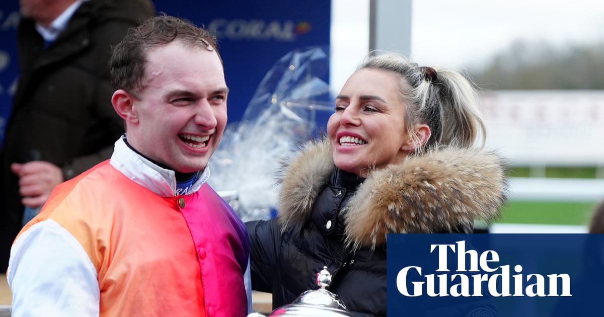 Haiti Couleurs Claims Welsh Grand National in Home Victory image from theguardian.com