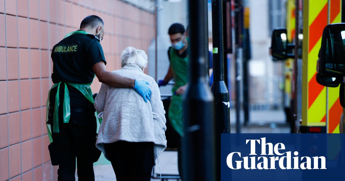 Hope Grows That England Resident Doctors Will Cancel Strike After New Government Offer image from theguardian.com