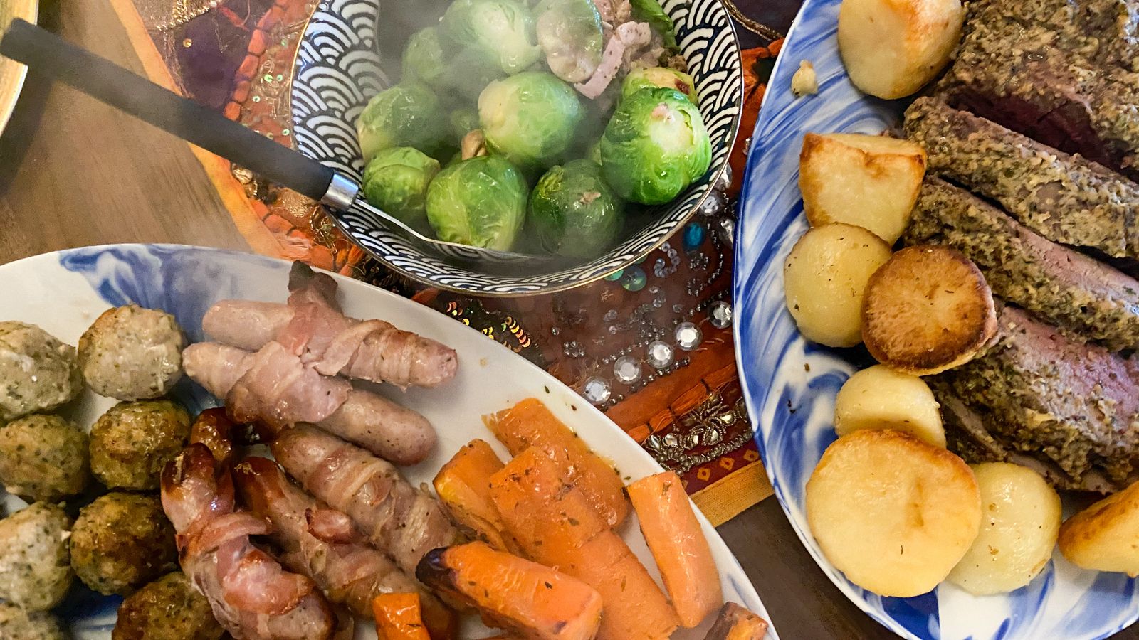 Christmas Dinner Costs Slightly Decrease Due to Lower Turkey and Parsnip Prices image from news.sky.com