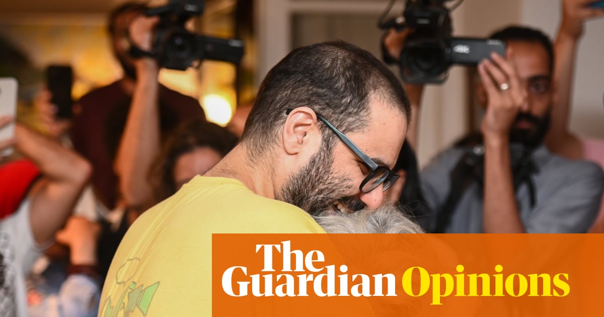 Alaa Abd el-Fattah's Release and Controversy over British Citizenship image from theguardian.com