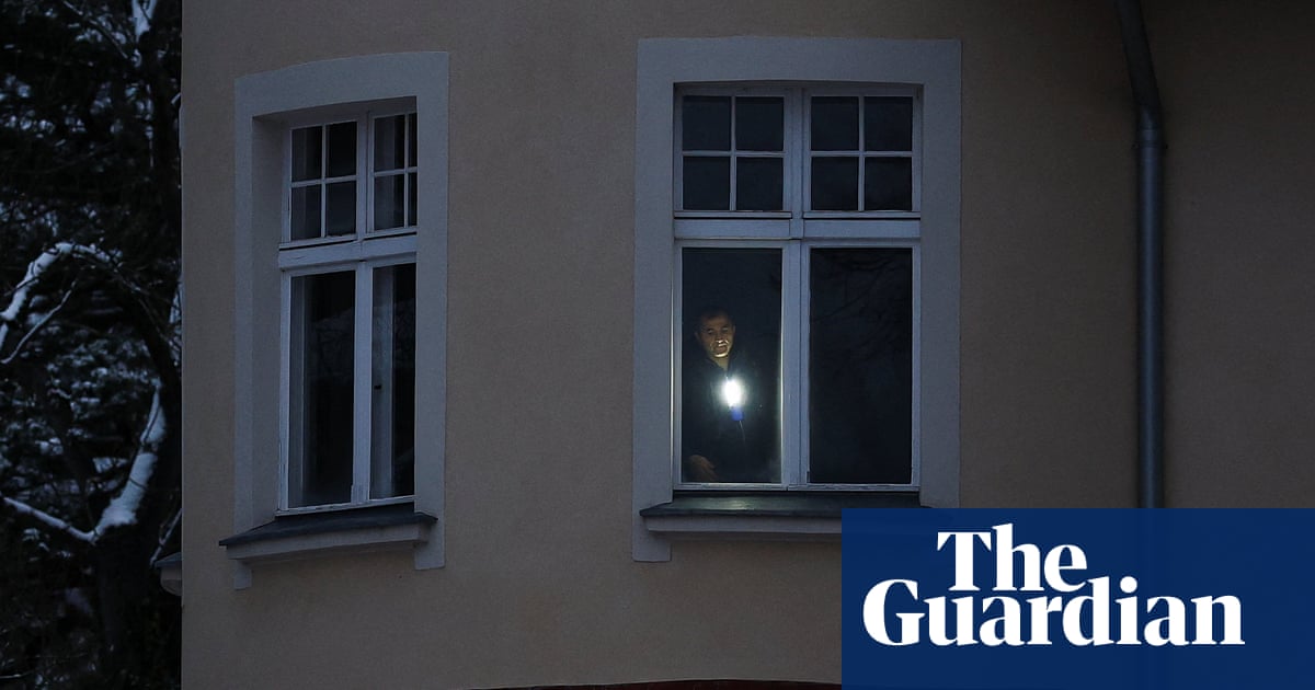 Left-wing extremist group claims responsibility for arson attack on Berlin power grid image from theguardian.com