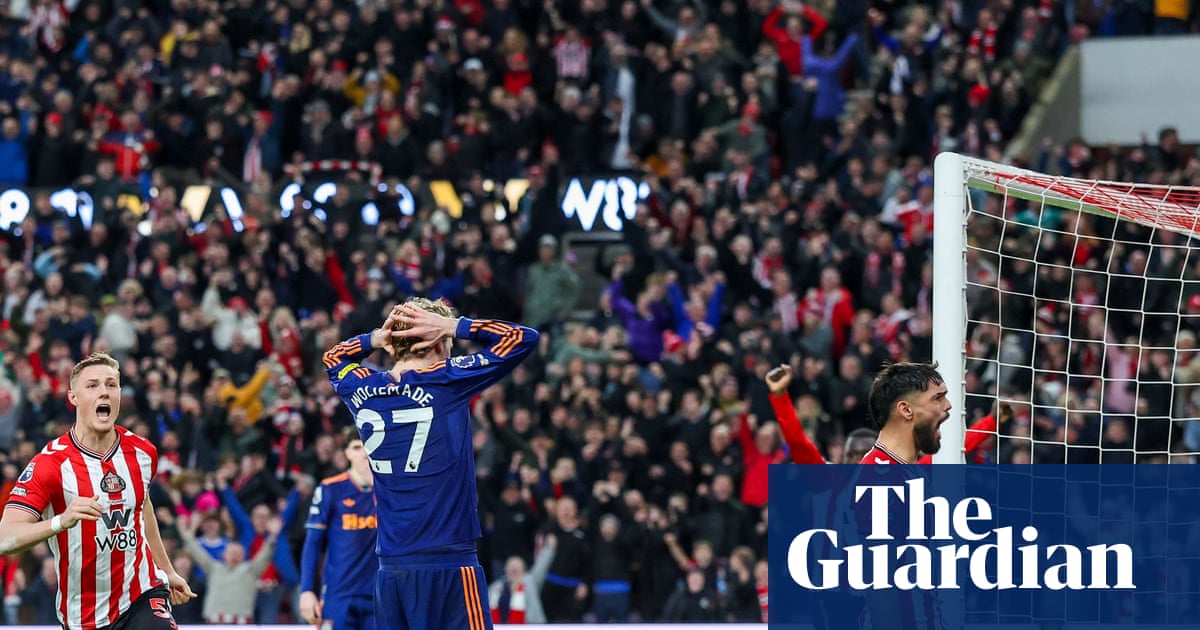 Sunderland Triumphs Over Newcastle United in Dramatic Wear-Tyne Derby image from theguardian.com