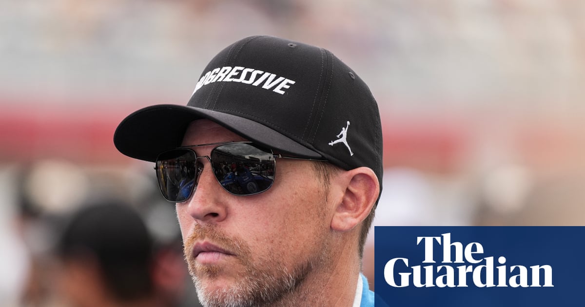 Denny Hamlin's father dies and mother critically injured in house fire near Stanley, North Carolina image from theguardian.com