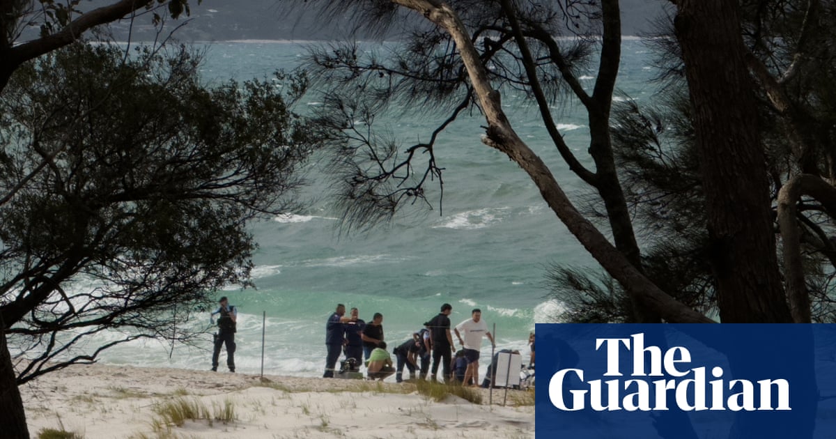 NSW Police Suspend Searches for Missing Teen and Man Following Palm Beach Boat Capsize and Coogee Beach Incident image from theguardian.com