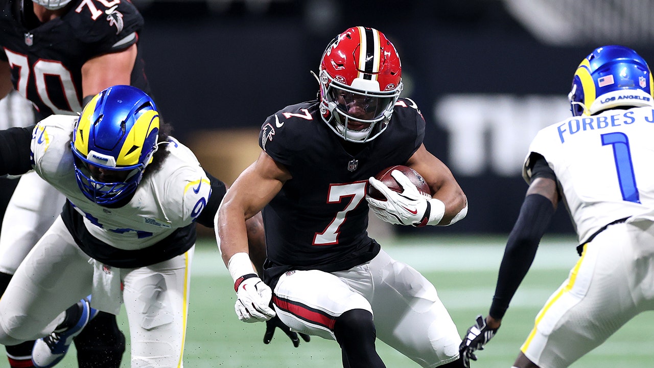 Atlanta Falcons Upset Los Angeles Rams with Bijan Robinson's 93-Yard Touchdown Run in Monday Night Football image from foxnews.com