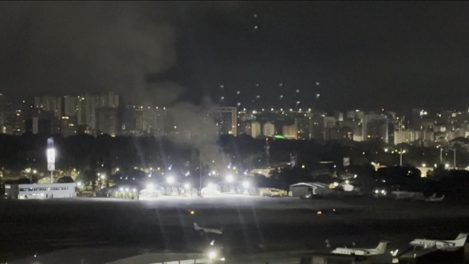 Explosions Heard in Caracas Amid US-Venezuela Tensions image from news.sky.com