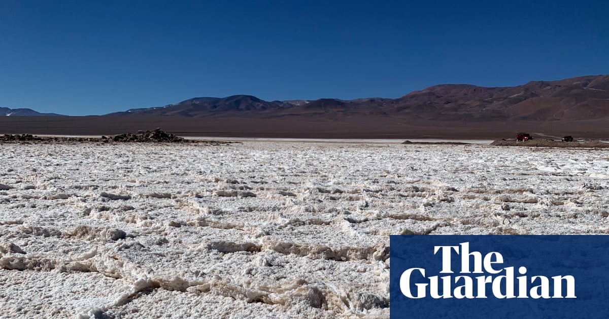 Lithium Extraction Controversy at Chile’s Maricunga Salt Flat image from theguardian.com