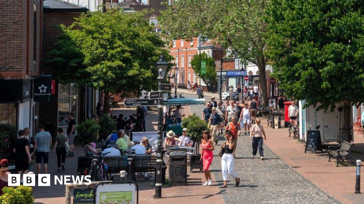 Local Elections Could Be Postponed to 2027 Amid Councils' Reorganisation Plans image from bbc.co.uk