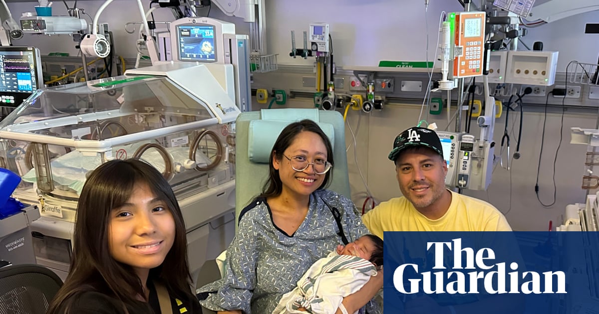California Woman Successfully Delivers Baby from Extremely Rare Ectopic Pregnancy image from theguardian.com