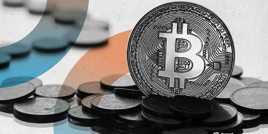 Bitcoin Near $89,900 Amid ETF Cost-Basis Support and Market Uncertainty image from decrypt.co