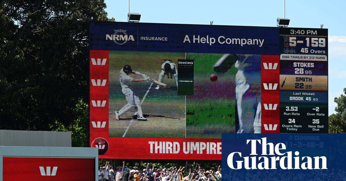DRS Controversies and Player Challenges Mark Day Two of Third Ashes Test at Adelaide image from theguardian.com