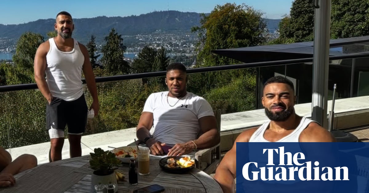 Boxing World Mourns Loss of Anthony Joshua's Close Associates in Lagos Car Crash image from theguardian.com